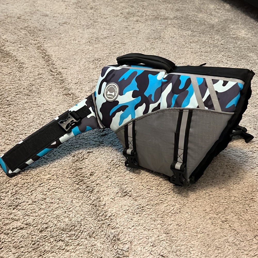NWOT Pet Life Jacket Size Medium - Picture 7 of 10